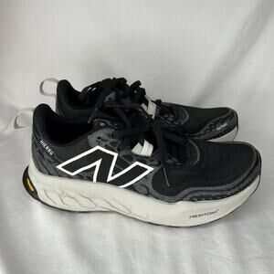 New Balance Women's Fresh Foam X Hierro v8 Trail Running Shoes Size 8 Black/Gray